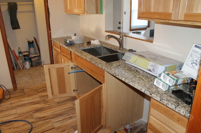 Kitchen (now finished) - 24 S Pine St Casa