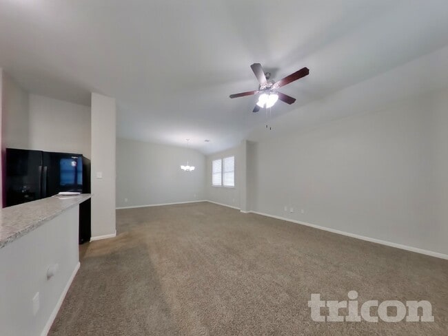 Photo - 15607 Jackie Robinson Rd