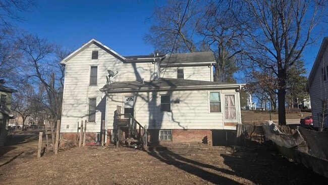 Photo - 222 S Broadway St