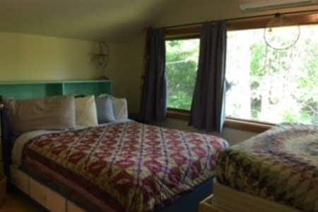 Photo - 29490 Hawkins Creek Rd