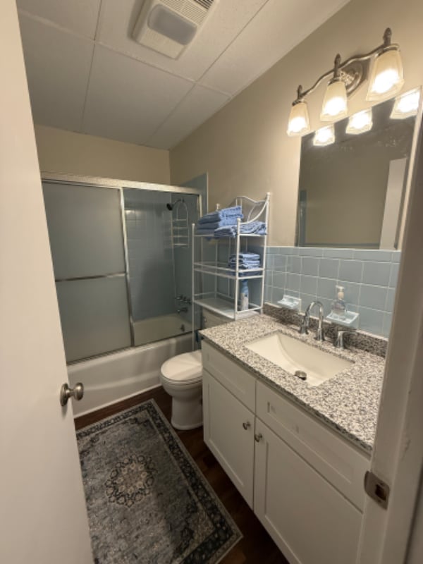 Photo - 701 Carson St Unit D