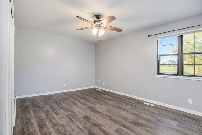 Photo - 2BR/1.5BA Townhouse in Smithville: GREAT L...