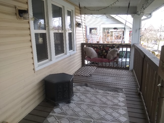 Photo - 167 E Longview Ave