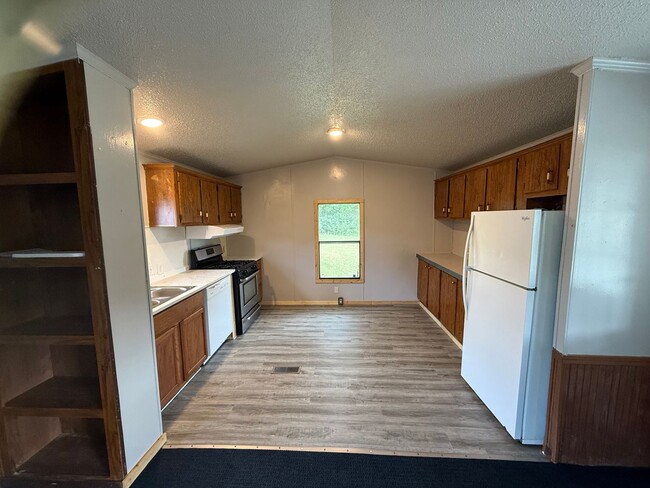 Photo - 33 Rocky Top Ridge Rd