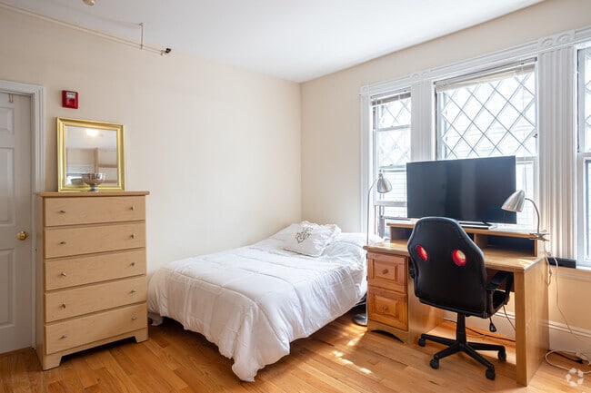 Furnished Studio