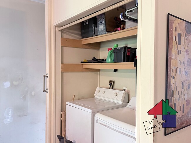 16 Lague Dr Unit B