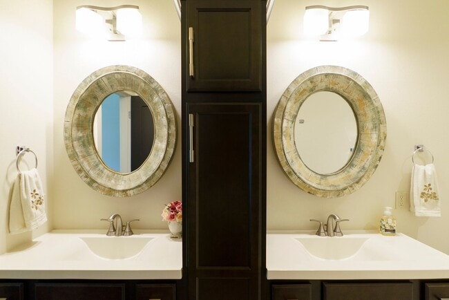 Photo - 3 Bedroom Townhome Available August 1st, 2026