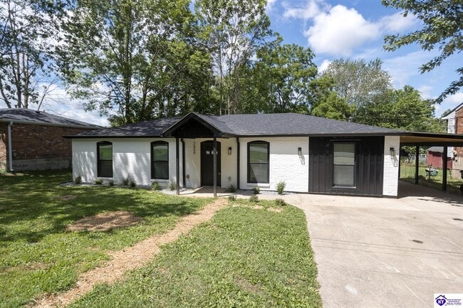Photo - 2659 S Wilson Rd