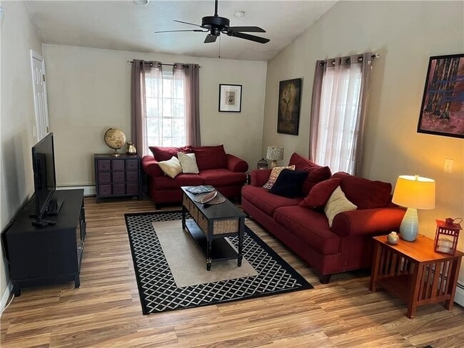 Photo - 36 Tower Hill Rd