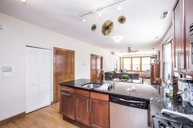 Photo - HUGE Condo Quality 3bed/1bath in Bucktown!  Central Air! In-unit Laundry! Private Deck! Unit 1