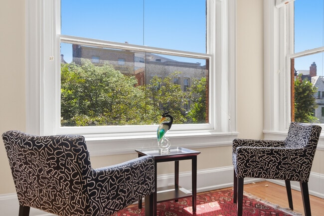 Photo - 1728 21st St NW Unidad Apt 2