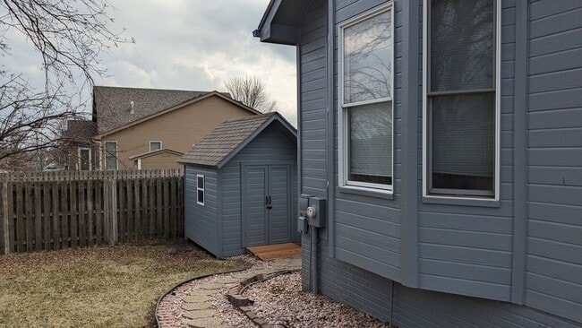 Photo - 9513 S 26th Ave