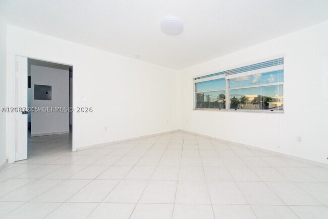 7725 Carlyle Ave Unit 7