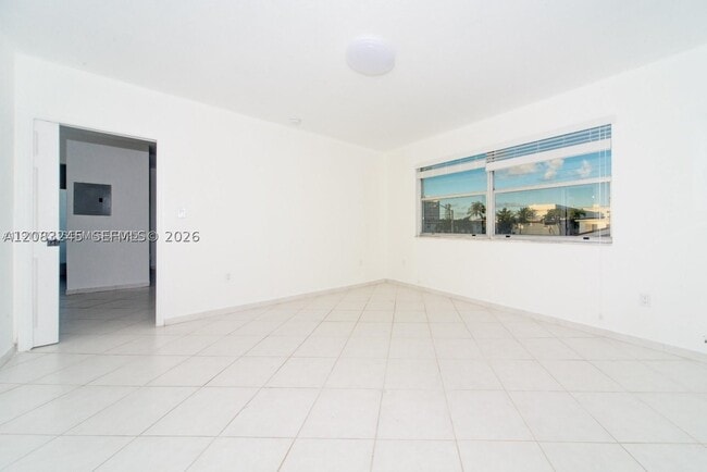 Photo - 7725 Carlyle Ave Unit 7