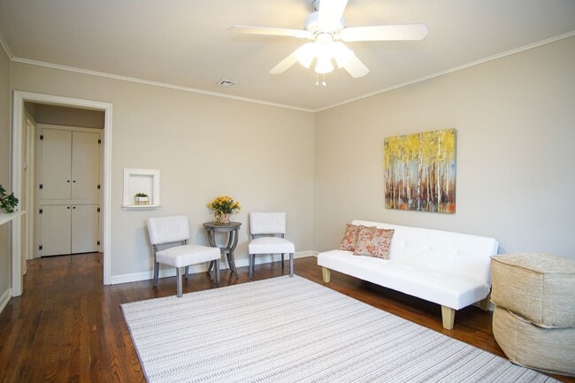 Photo - Gorgeous duplex unit on large lot with garage -- NO PETS ALLOWED