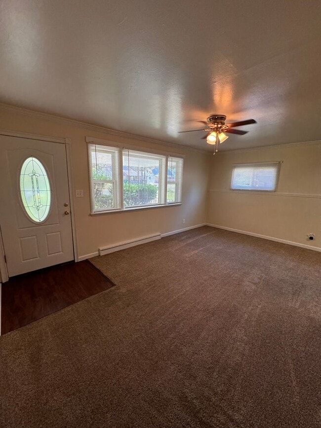 Photo - 275 S Edgehill Ave