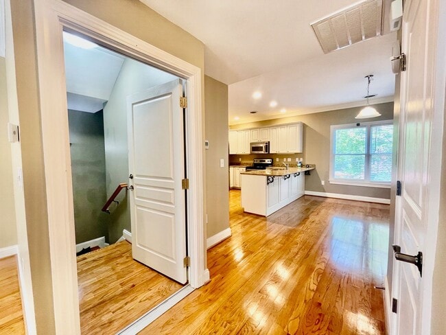 Photo - 3 Bedroom 2.5 Bath in the Vista