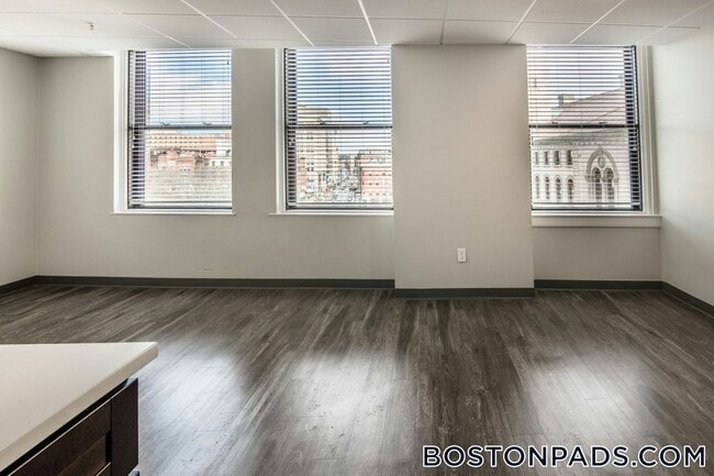 Photo - 507 Main St Unit 709