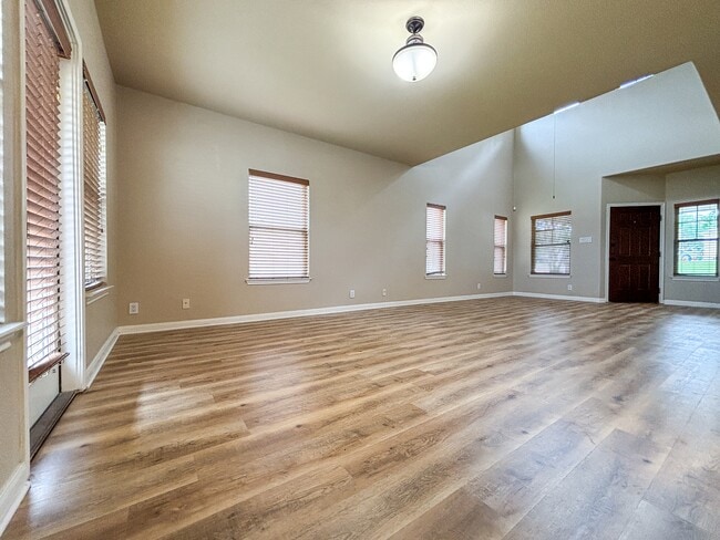 Photo - 1908 Tanger Ter