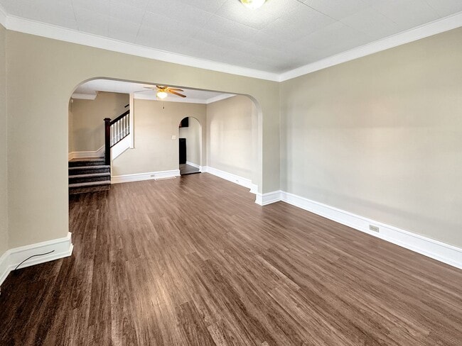 Photo - 1312-1314 Dewey Ave Unit 1314