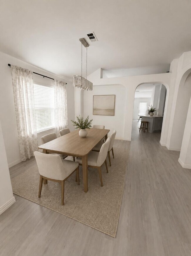 Photo - 11330 Henderson Dr