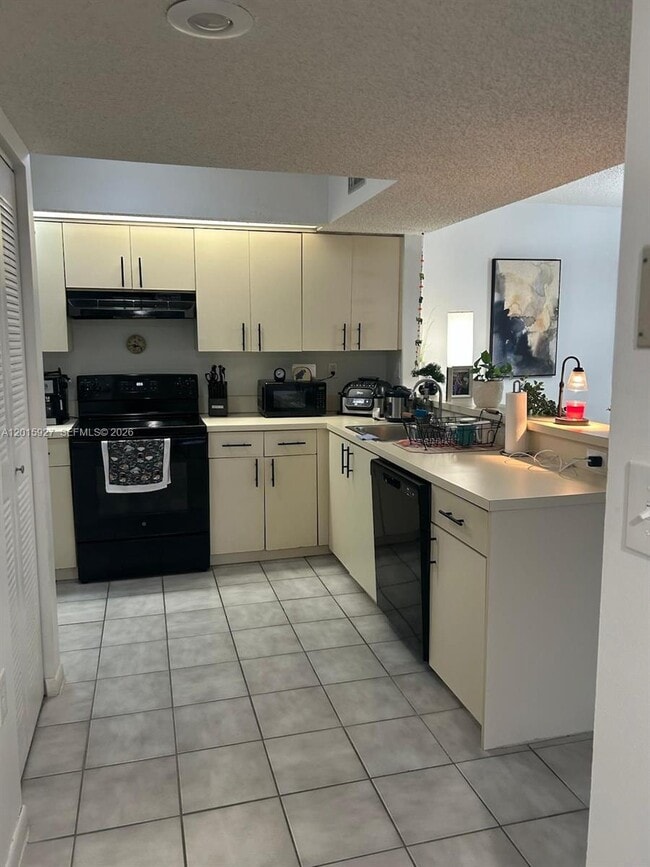 Photo - 8660 SW 212th St Unit 306