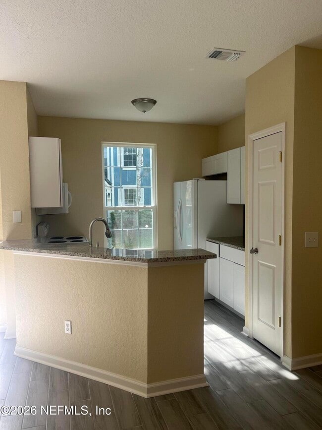 Photo - 13703 Richmond Park Dr N Unidad 2004