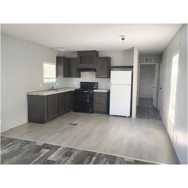 Building Photo - 1521 Nancys Dr Rental