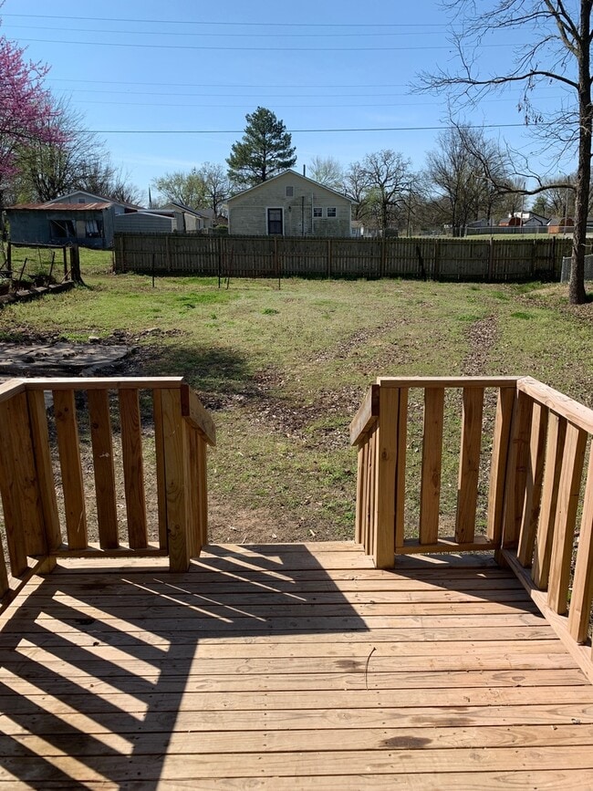 Photo - 3204 Russell St