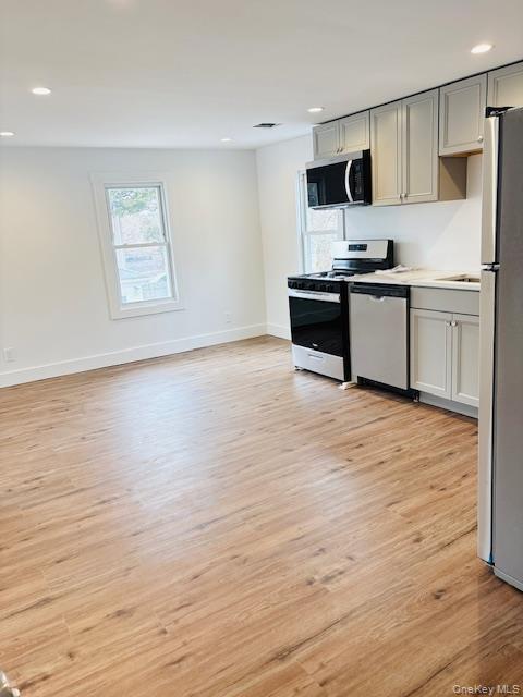 Photo - 16 Maple Ave