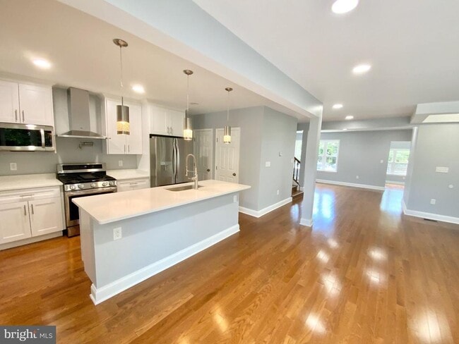 Photo - 1318 Ingraham St NW