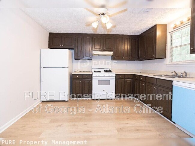 Photo - 2414 Leeward Ct