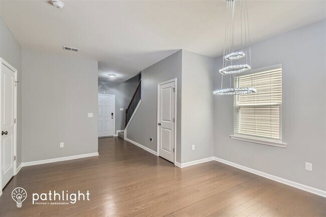 Photo - 116 Paulownia Cir