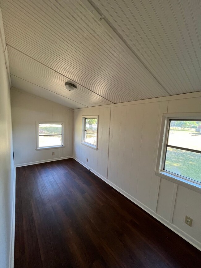 Photo - 18380 Marston Rd
