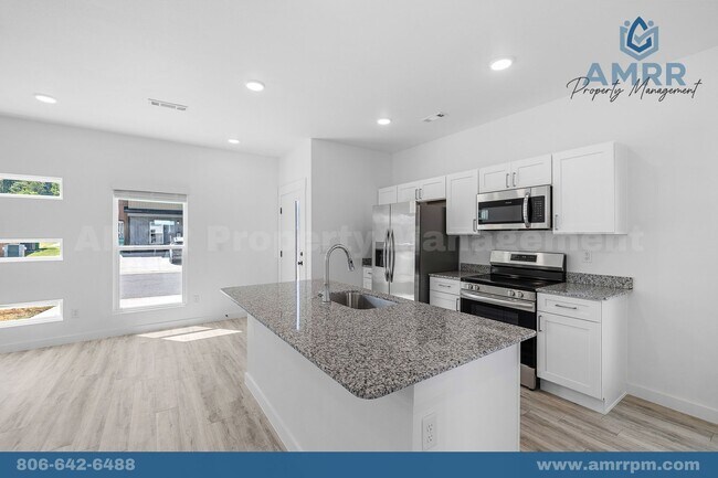 Photo - 1040 Indiana Ave