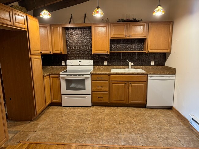 Photo - 5382 Route 286 Hwy E