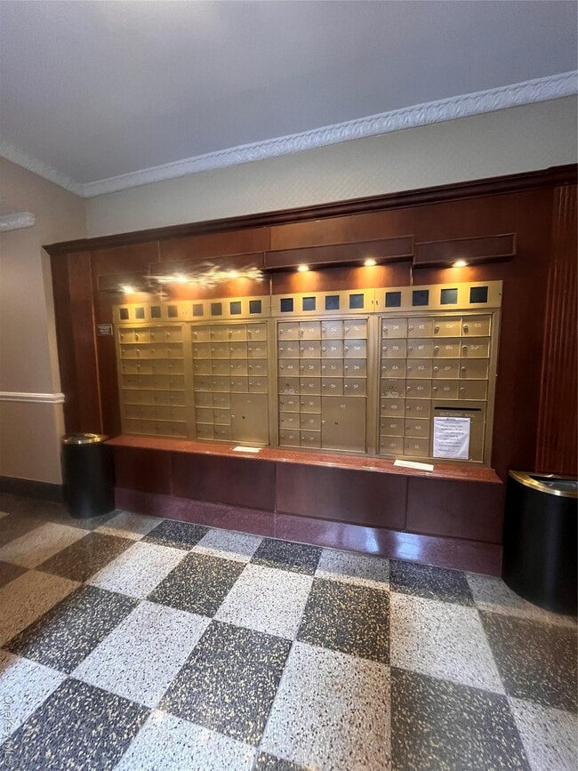 Photo - 30-06 29th St Unit 2R