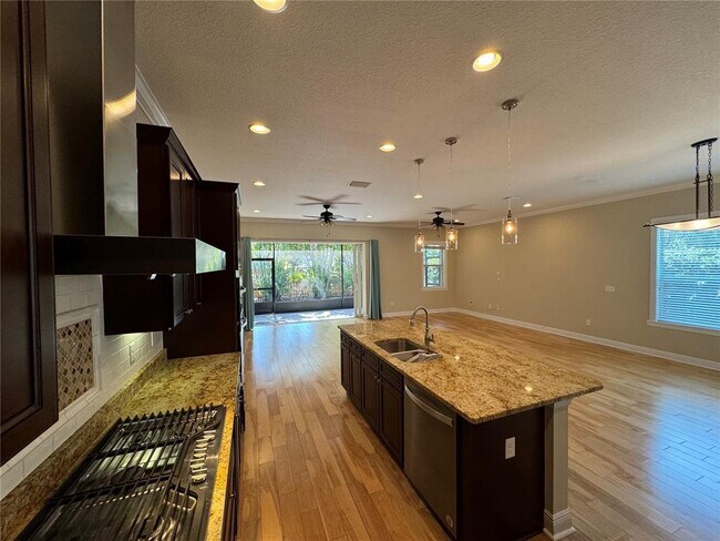 Photo - 606 S Lincoln Ave