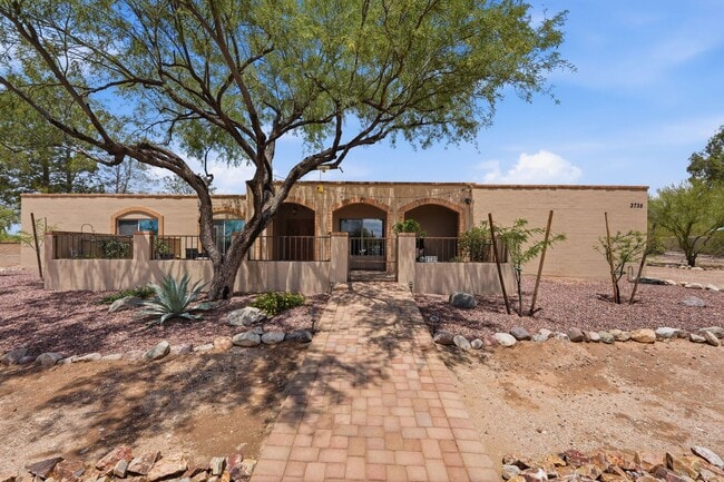 Photo - 4 Bedroom Home on 1 Acre Lot