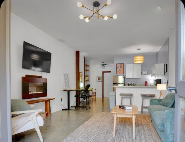100 Nevada Ave Unit Studio 2