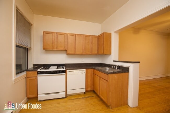 Photo - 1312 Oak Ave Unit M06B