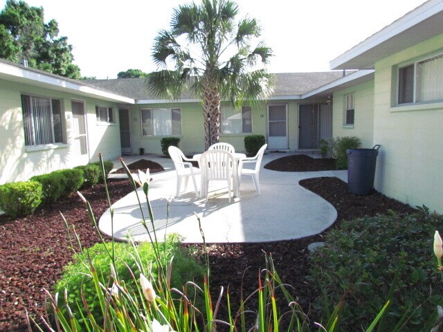 Photo - 419 Duchess Ct Unit B