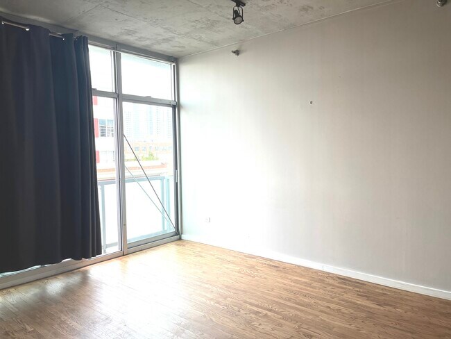 Photo - 1620 S Michigan Ave Unidad 508