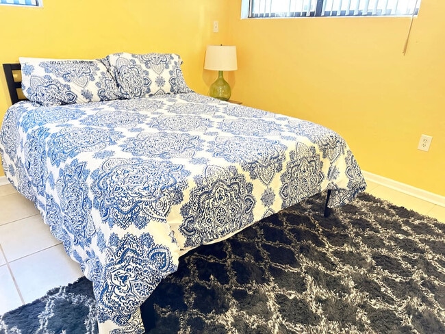 Photo - 737 SE 4th Ave Unit ID1359109P