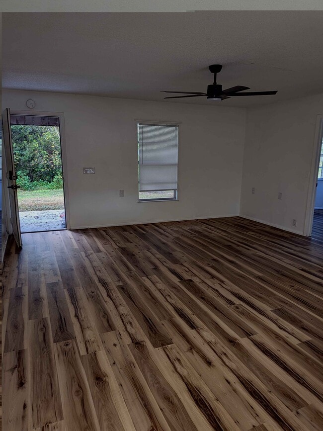 Photo - 1906 Park Manor Dr