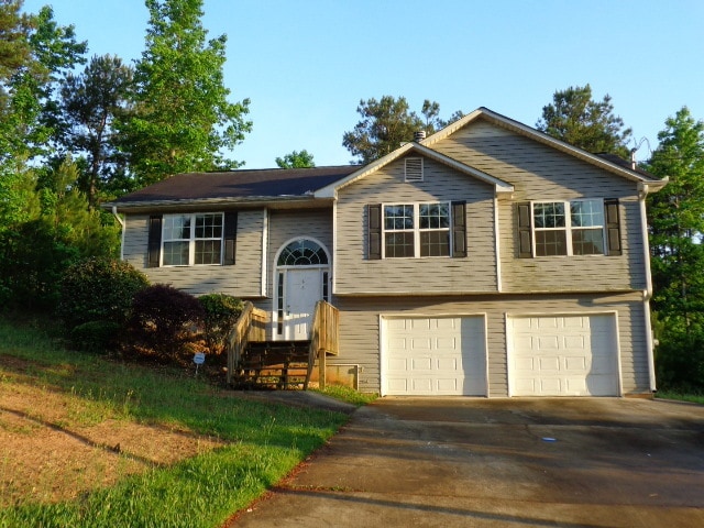 Building Photo - 886 Eagles Nest Cir