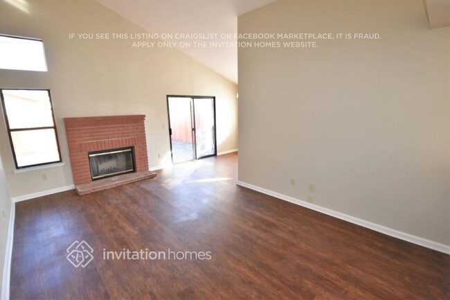 Photo - 2770 Seabreeze Dr