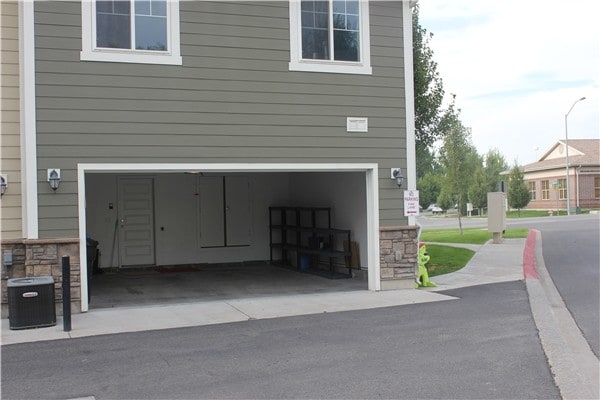 Photo - 225 W 1010 S