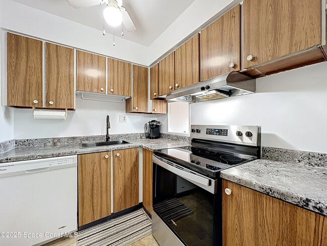 Photo - 2020 N Atlantic Ave Unidad 514n