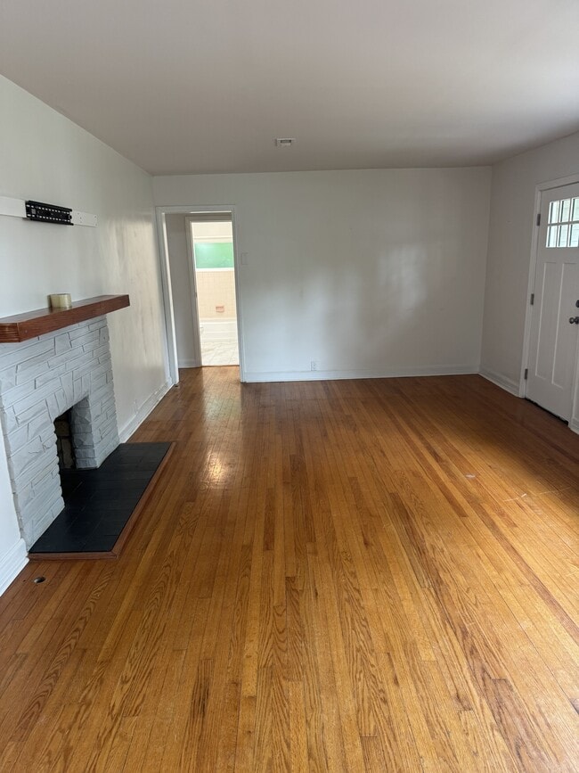 Photo - 3005 Shipley St